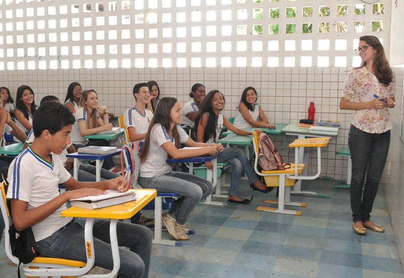 Mais de 600 professores serão contemplados com a gratificação de estímulo (Foto: Agnaldo Silva)