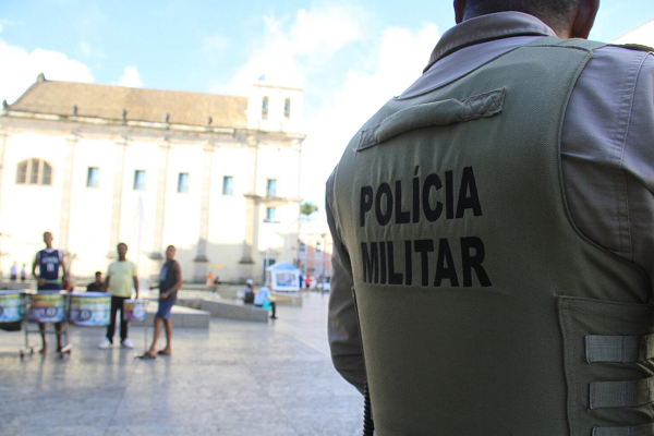 Homem foi encaminhado a 18ª Delegacia Territorial de Camaçari (DT/Camaçari) para a adoção de todas as providências cabíveis relativas à prisão (Foto: Reprodução)