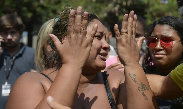 Luciana dos Santos Nogueira, mulher de Edvaldo dos Santos Rosa, músico, morto em uma operação do Exército (© Tânia Rêgo/Agência Brasil)