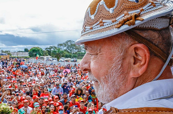 A consolidação dos votos em todo país, incluindo os votos do Nordeste, fez com que o cenário se invertesse e Lula passasse a liderar o primeiro turno (Foto: Reprodução)