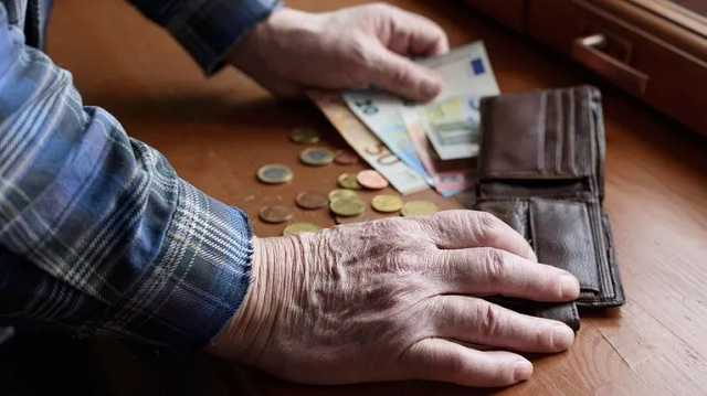 Desde 2020, quando o INSS começou a creditar as parcelas do 13º no primeiro semestre do ano, o assunto tem originado notícias falsas (Foto: Divulgação)