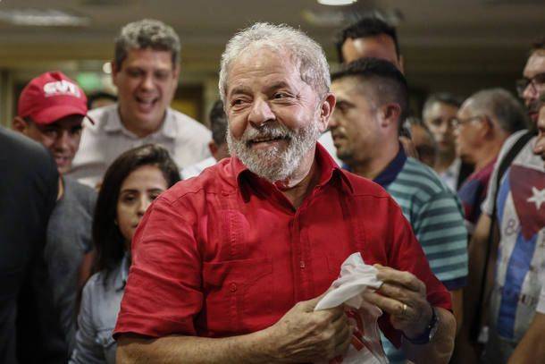  O crescimento de Lula na corrida presidencial em seis pontos percentuais, em julho, acontece mesmo com a condenação, sem provas, na Lava Jato