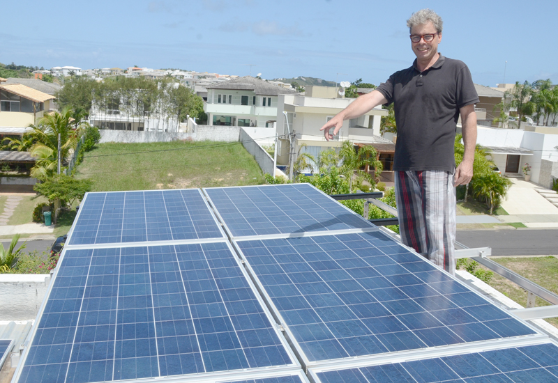 Marco Nowak é o primeiro morador beneficiado com o IPTU Verde (Foto: Aristeu Chagas)