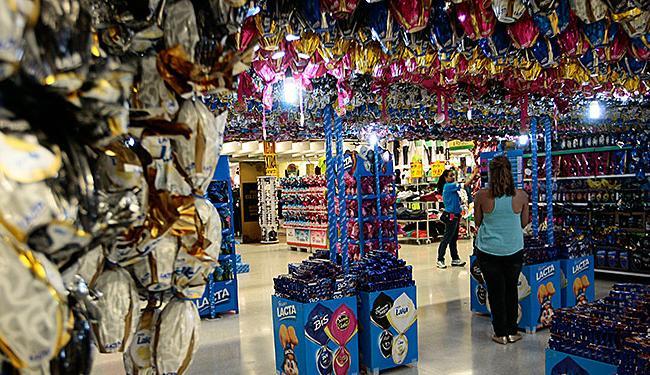 Oportunidade é para trabalhar promovendo marcas de ovos de Páscoa (Foto: Mila Cordeiro | Ag. A TARDE)