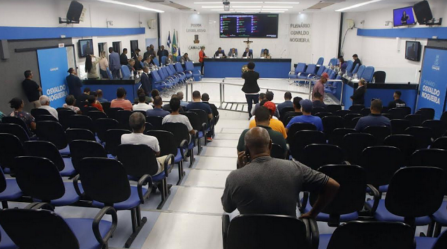 Sessão na Câmara de Camaçari (Foto: Divulgação)